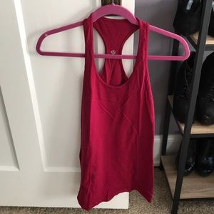 Lululemon tank